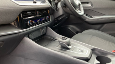 Nissan Qashqai 1.3 DiG-T MH 158 Acenta Premium 5dr Xtronic Petrol Hatchback